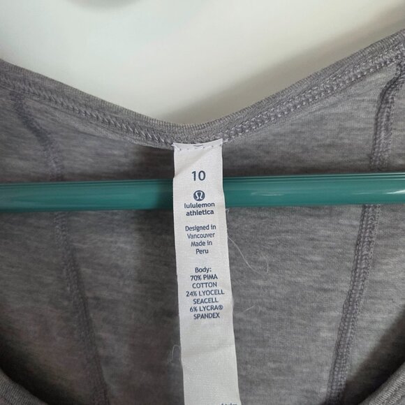 Lululemon Gray Snakeskin Print Pima Cotton Lyocell Long Sleeve Top Size 10 - Picture 2 of 5